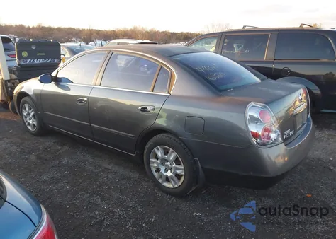 2005 Nissan Altima 2.5 S z USA, uszkodzony, nr VIN 1N4AL11D45C201947